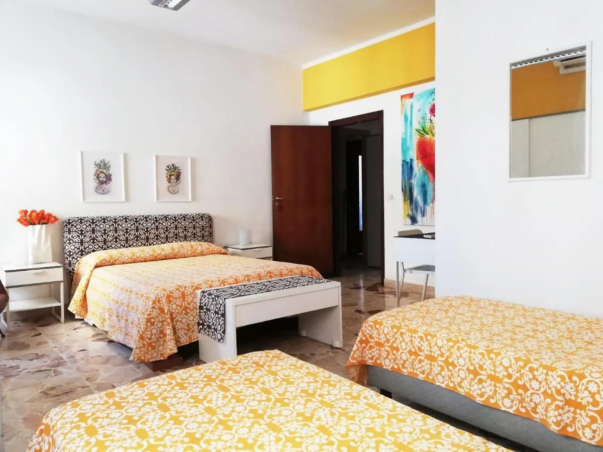 Trinaco B&B Catania Bed & Breakfast